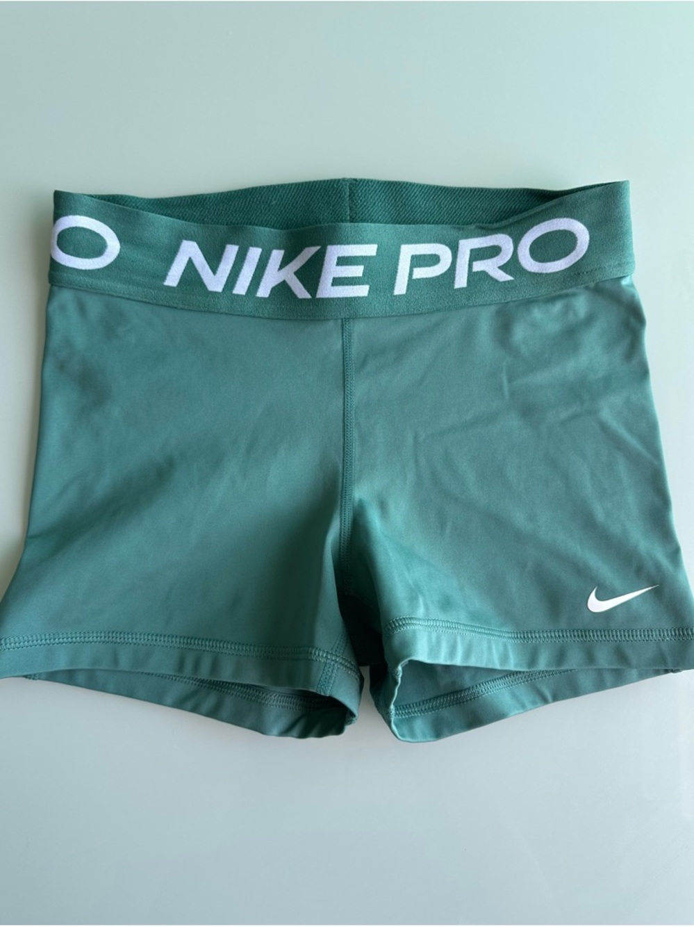 Nike Pro Women's Teal Green Performance Bike Shorts Size Small Athletic